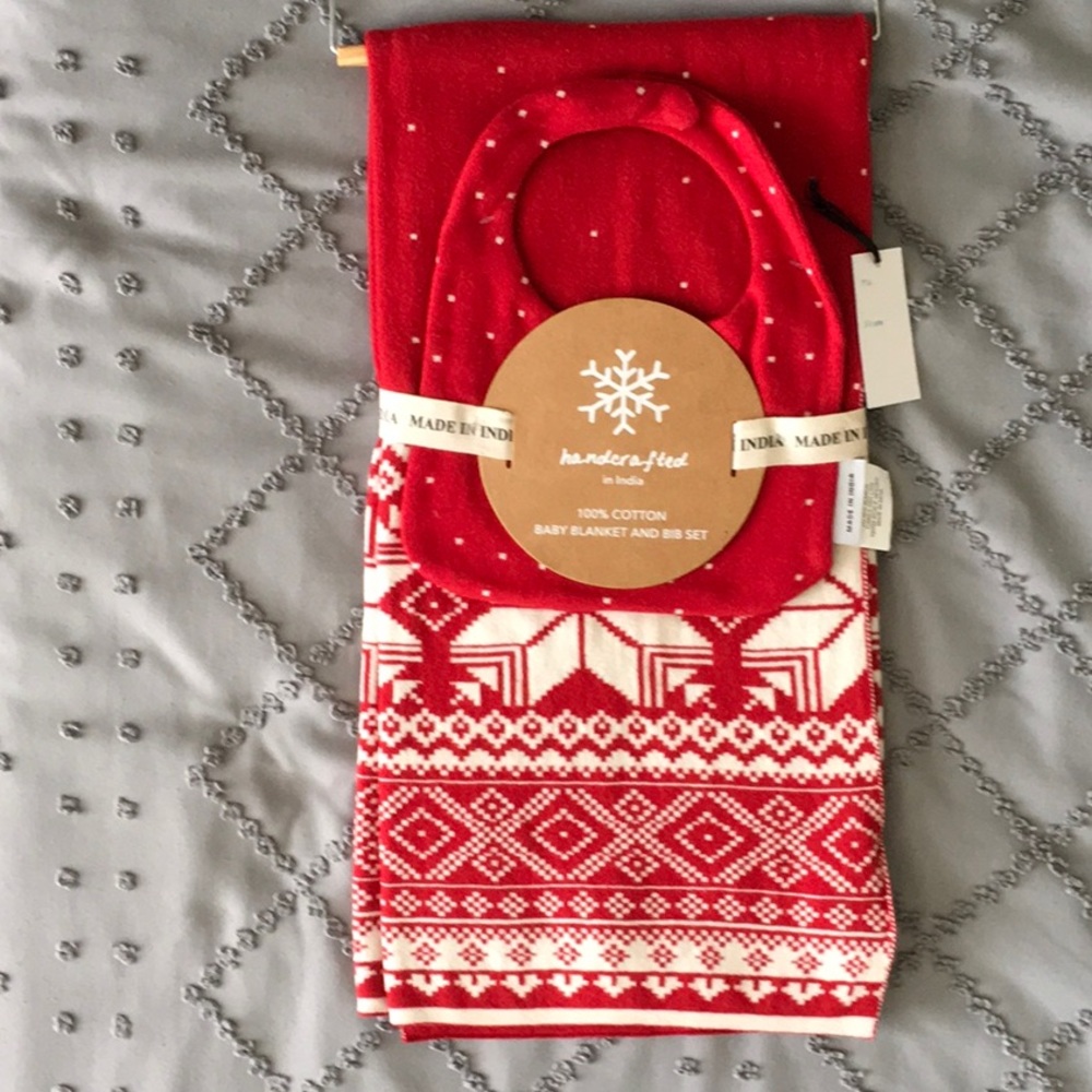 NEW Made in India Baby Blanket & Bib